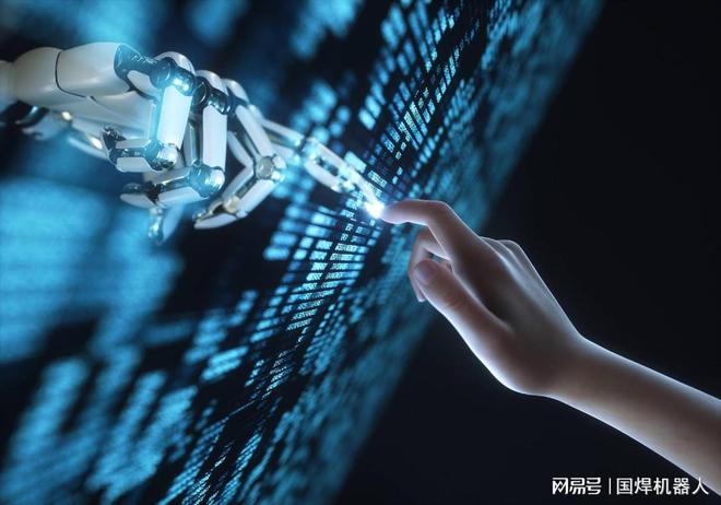 2024年中国钢结构焊接机器人发展方向-国焊机器人(图1)