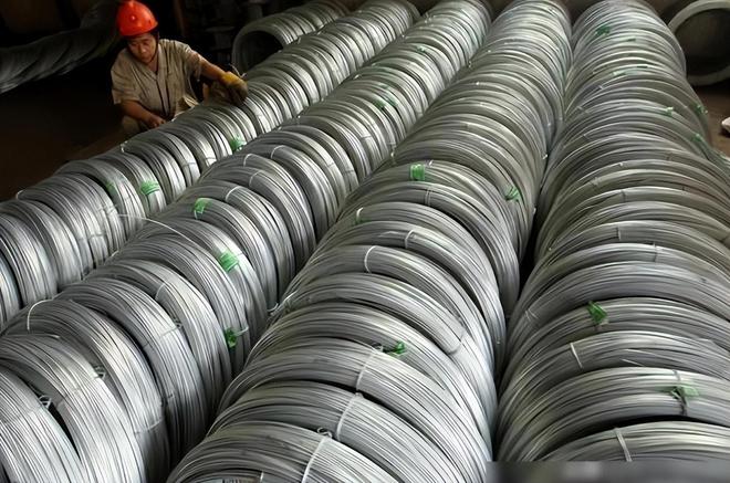 损失惨重！中国多家钢铁厂宣布破产钢铁变白菜价释放重要信号(图9)