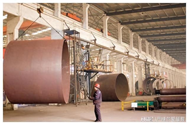 暴跌！中国钢铁价格骤降多家钢厂宣布停产释放一个重要信号(图5)