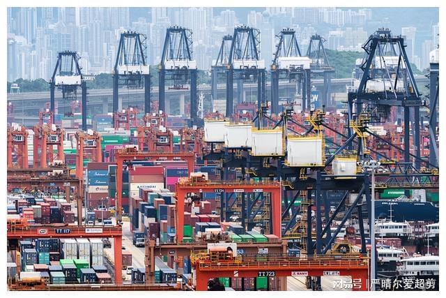 暴跌！中国钢铁价格骤降多家钢厂宣布停产释放一个重要信号(图11)