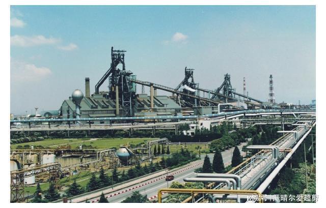 暴跌！中国钢铁价格骤降多家钢厂宣布停产释放一个重要信号(图18)