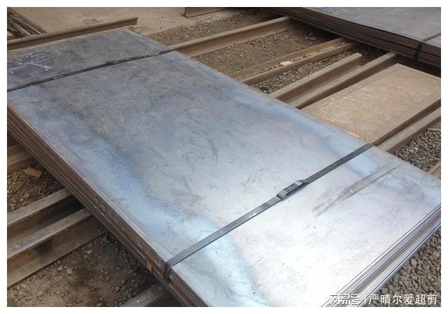 暴跌！中国钢铁价格骤降多家钢厂宣布停产释放一个重要信号(图19)