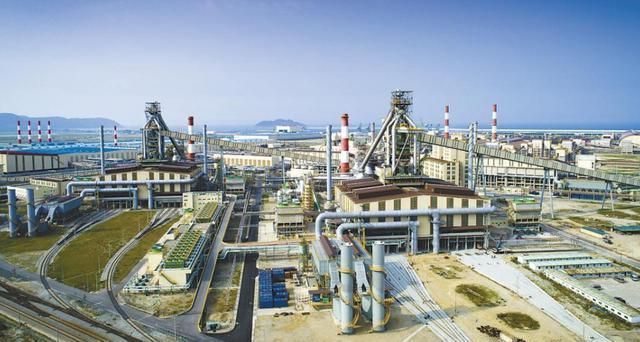 一降再降!中国钢铁迎来“至暗时刻”钢厂大规模停产预示什么(图4)