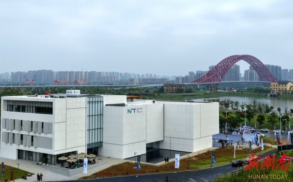 解码株洲N+T艺术馆——当鹤舞遇见钢火制造名城的融合新生(图1)