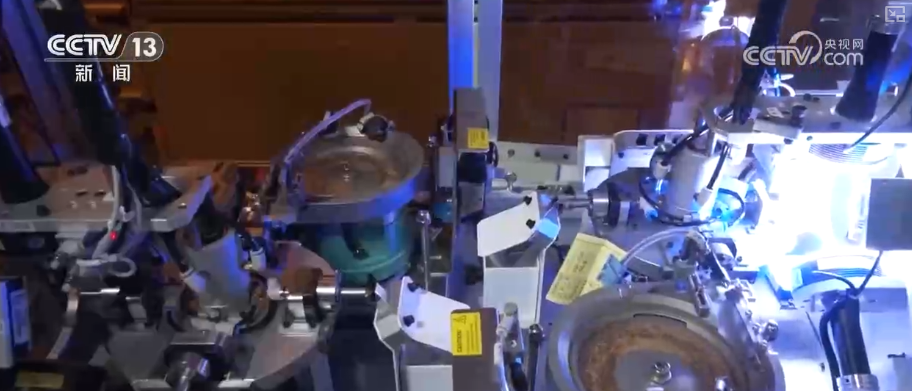 解锁“聪明”的“钢铁丛林”看全流程智能决策领航传统产业转型升级(图2)