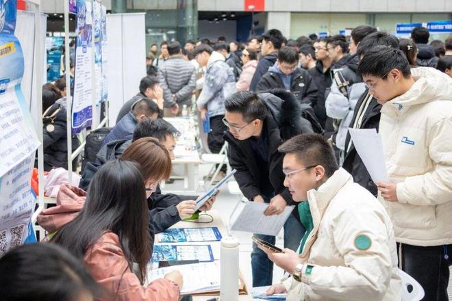 40年完成200年工业化进程中国经济奇迹的代价是什么(图1)