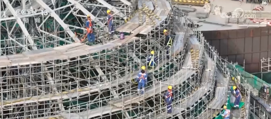 “灯塔工厂”“卓越级”“领航级”钢铁行业数改智转“加速跑”成智能制造标杆(图1)