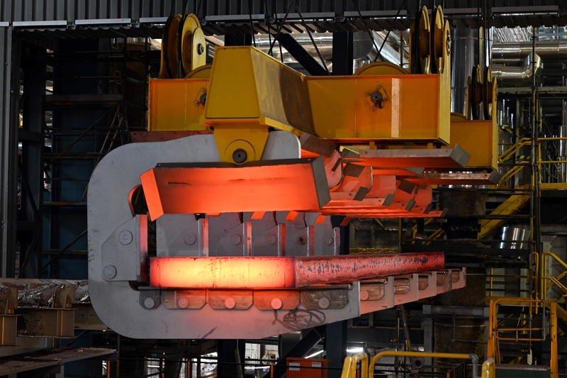 欧盟拟将钢铁关税翻倍至50%寻求“遏制中国廉价进口”(图1)